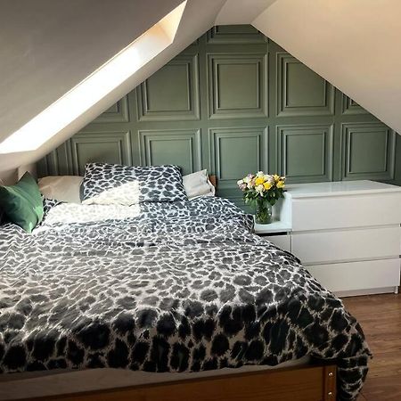 Вилла Bright, Comfy And Peaceful House Инверкитинг Экстерьер фото